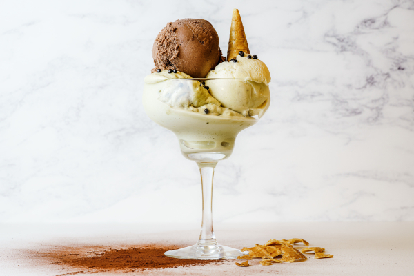 Organizza<br>la cena a base gelato